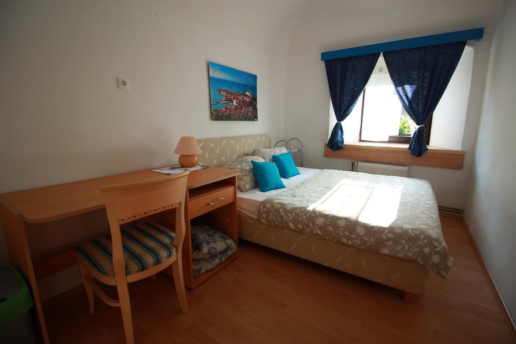 Guesthouse Veles Slovenska Bistrica Dış mekan fotoğraf