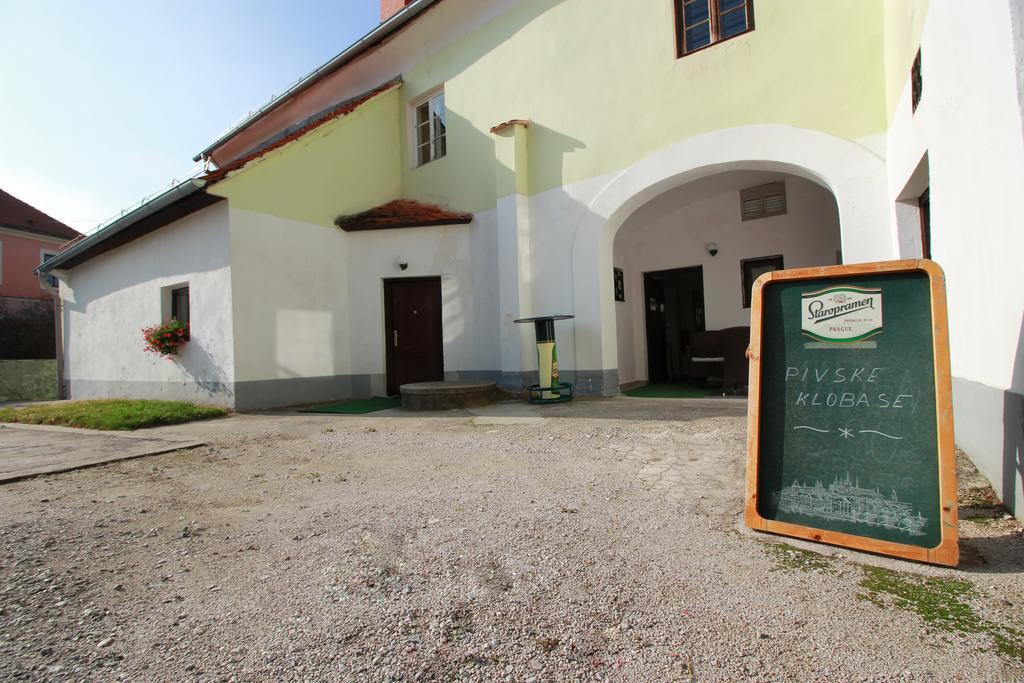 Guesthouse Veles Slovenska Bistrica Dış mekan fotoğraf