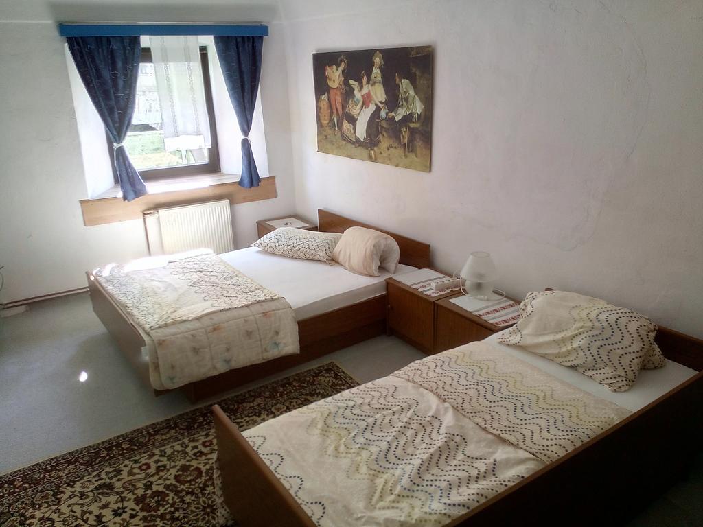 Guesthouse Veles Slovenska Bistrica Dış mekan fotoğraf