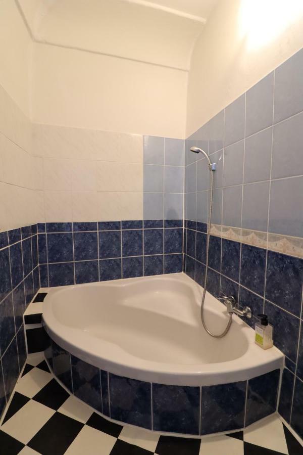 Guesthouse Veles Slovenska Bistrica Dış mekan fotoğraf