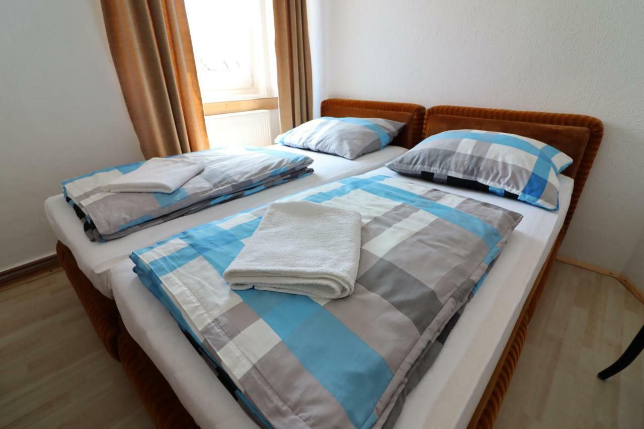 Guesthouse Veles Slovenska Bistrica Dış mekan fotoğraf